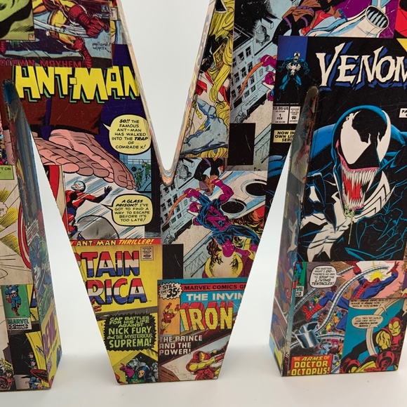 Marvel Comics Letter M Wall Hanging Retro Comics Wooden Wall Decor - Picture 4 of 16